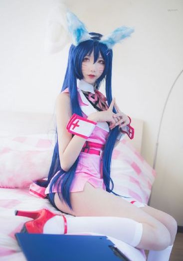 欧美女随夫姓_720免费观看超清