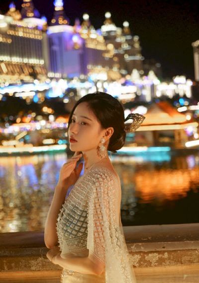 日韩一卡二卡三卡四卡_国产剧完整在线观看