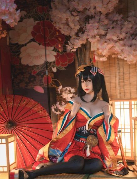 欧美服装公司效果图_BD英语BD在线观看