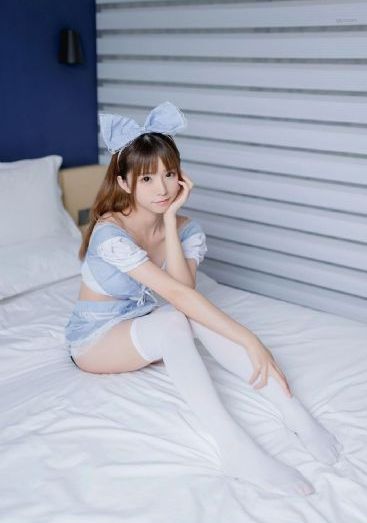 免费观看的日韩av_蓝光韩国电影在线观看