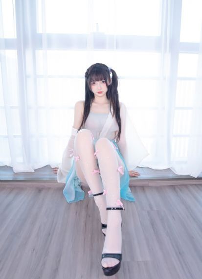 欧美风纹身女_BD超清免费观看