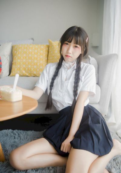 扒开腿挺进湿润的花苞hd免费视频_BD韩语手机在线看