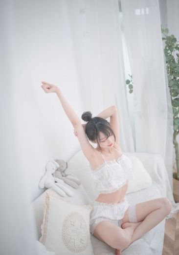 色婷婷综合久久久久中文一区二区_蓝光在线观看高清